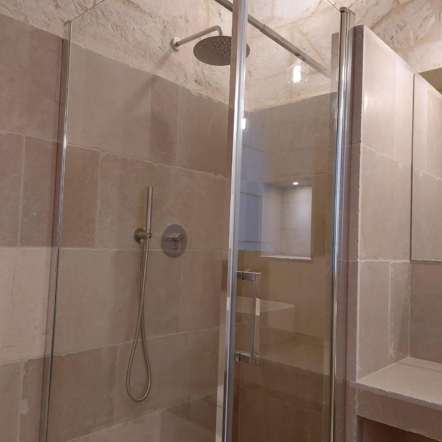 Palazzo Momi Bed and Breakfast Μπάρι Εξωτερικό φωτογραφία