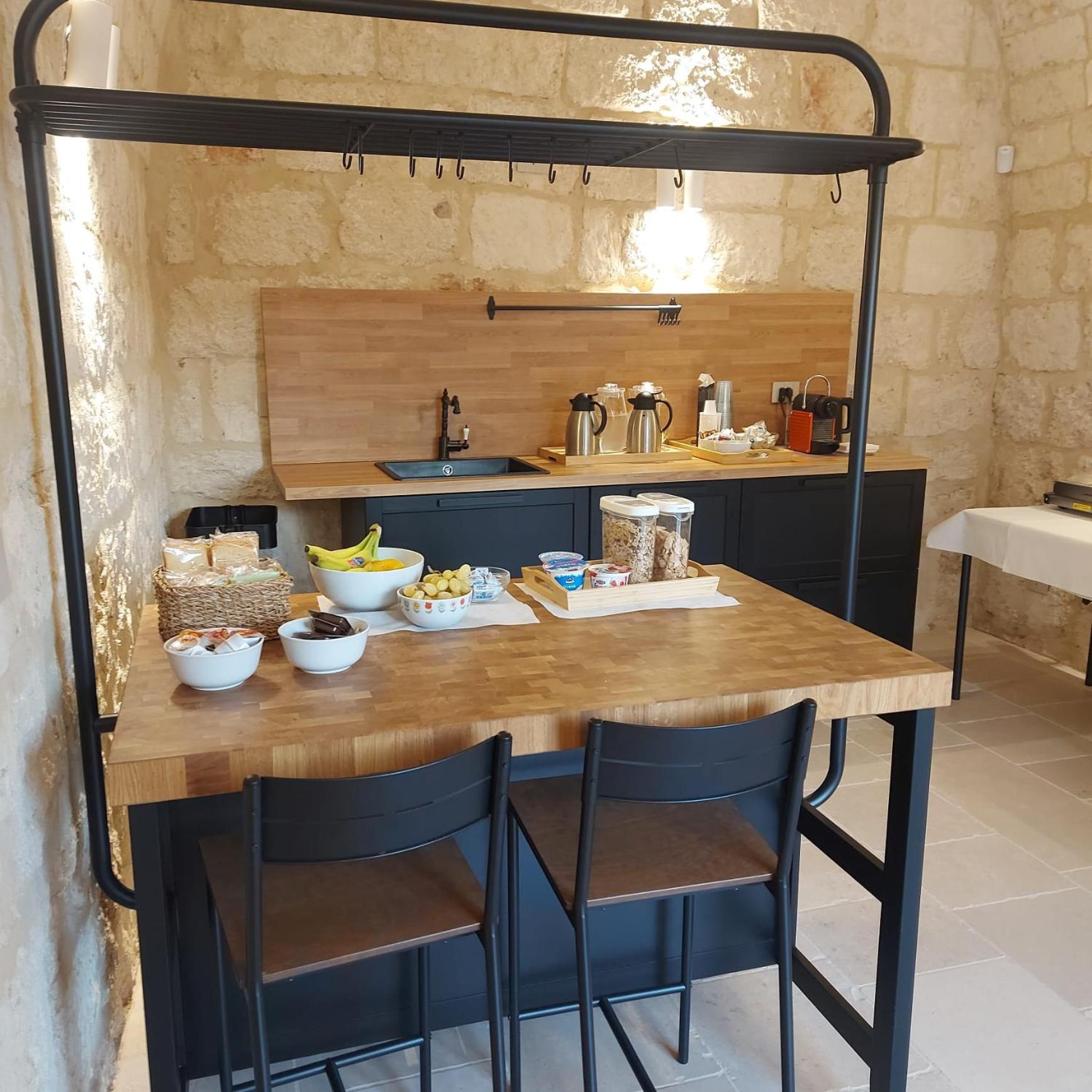 Palazzo Momi Bed and Breakfast Μπάρι Εξωτερικό φωτογραφία